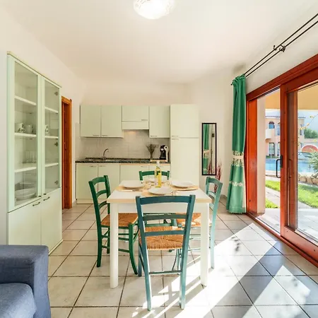 Apartman I Giardini Di Badus 4 People Badesi