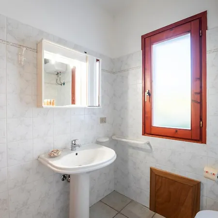 I Giardini Di Badus 4 People * Бадеси