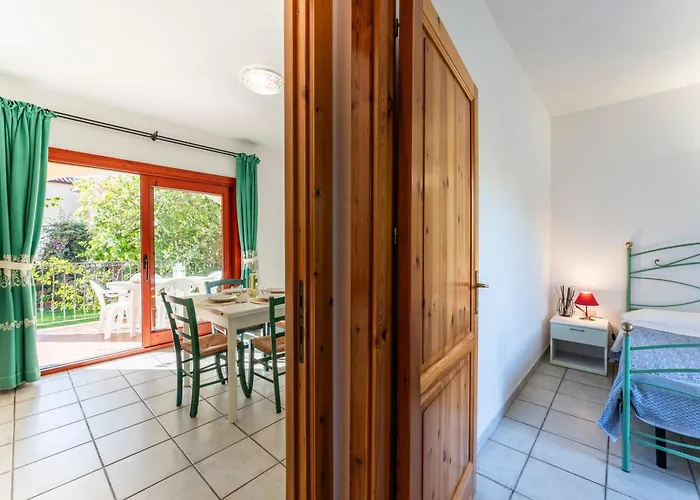 I Giardini Di Badus 4 People Апартаменты Бадеси