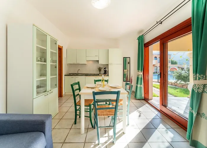 Апартаменты I Giardini Di Badus 4 People Бадеси